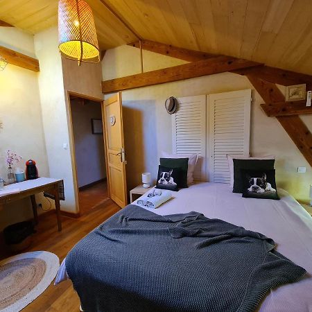 Le Coq En Repos Bed & Breakfast Saint-Sylvestre-sur-Lot Eksteriør bilde
