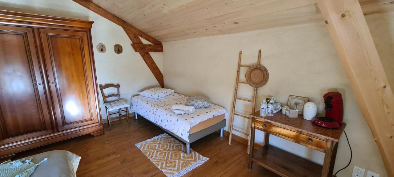 Le Coq En Repos Bed & Breakfast Saint-Sylvestre-sur-Lot Eksteriør bilde